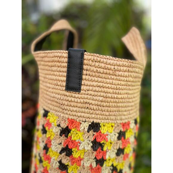 Tall Macrame Bag - Picture 5 of 6